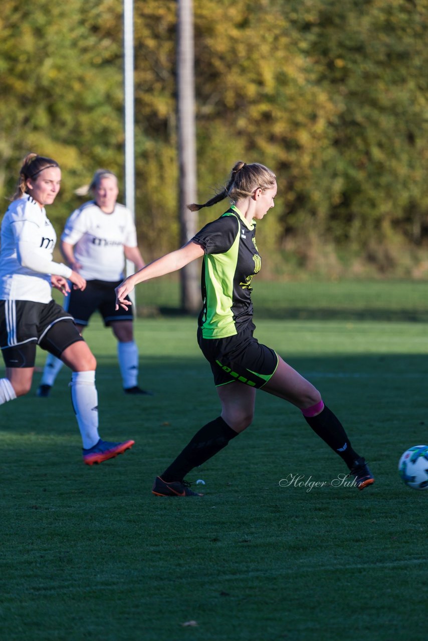 Bild 341 - Frauen TSV Vineta Audorg - SV Friesia 03 Riesum Lindholm : Ergebnis: 2:4